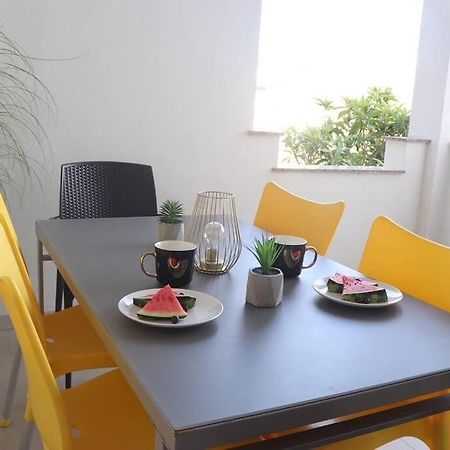Apartment Nia&Nika Caska, Novalja With Sea View And Terrace Exterior photo